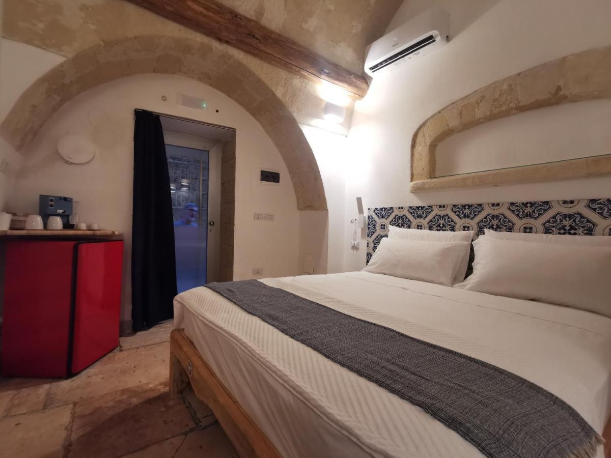 Bed and Breakfast Dioniso Bed & Wellness Taranto Exterior foto